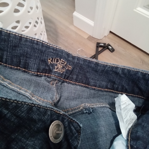 Riders by Lee Size 10 Straight Leg Dark Blue Denim Jeans - Picture 9 of 9